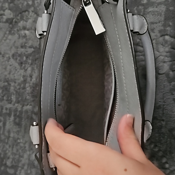 Michael Kors gray purse - Picture 7 of 15